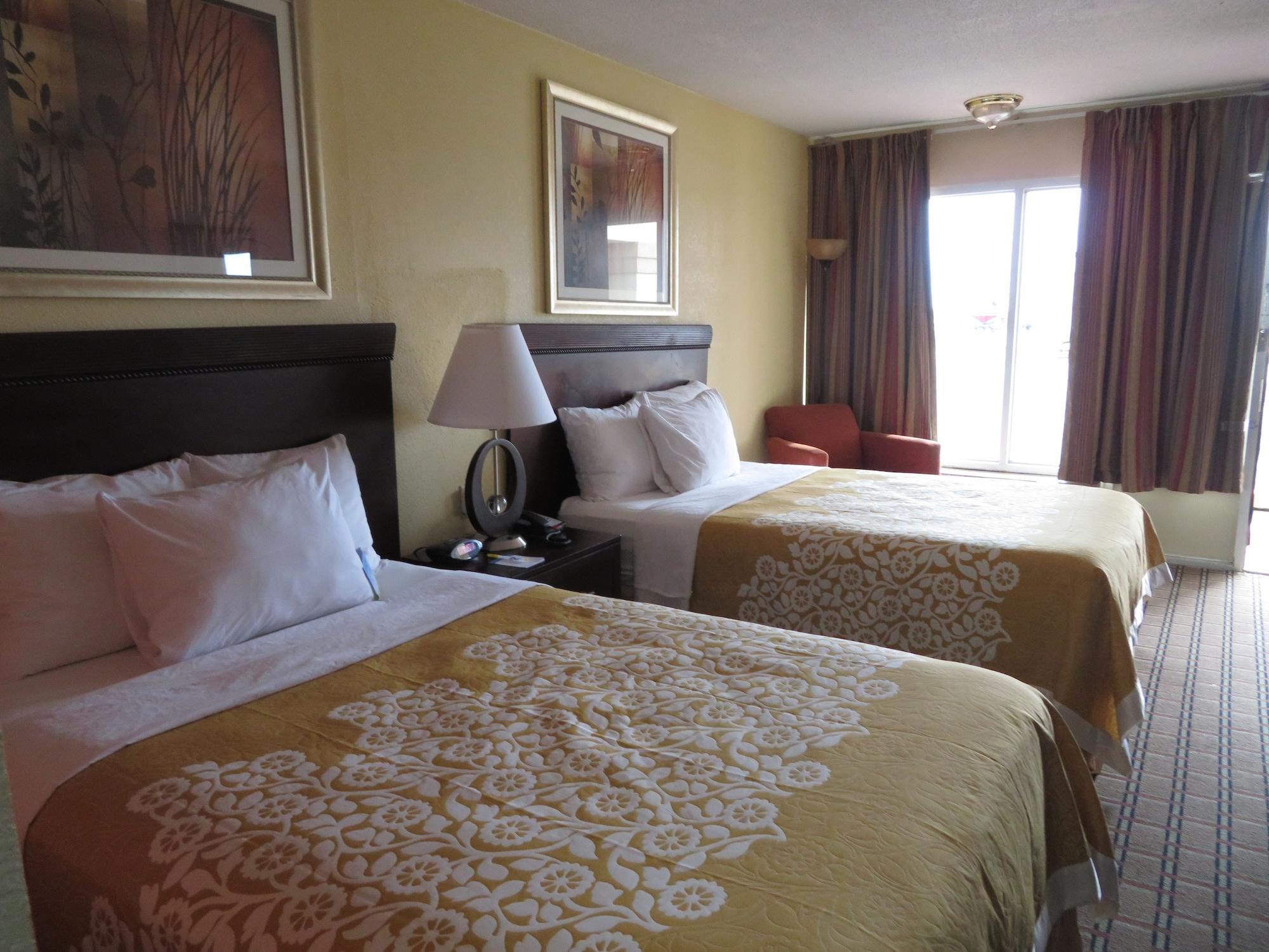 Days Inn By Wyndham Blytheville Εξωτερικό φωτογραφία