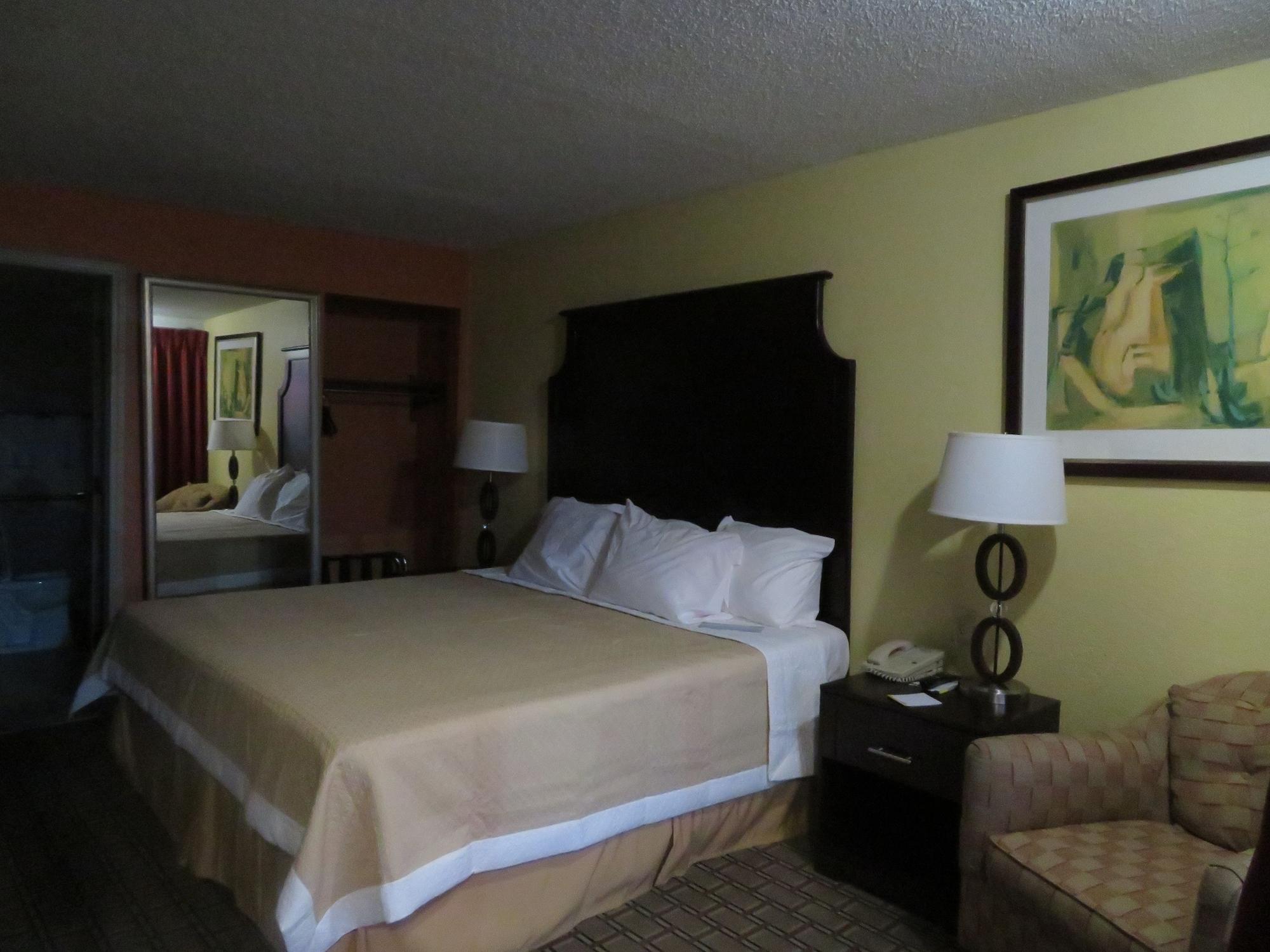 Days Inn By Wyndham Blytheville Εξωτερικό φωτογραφία