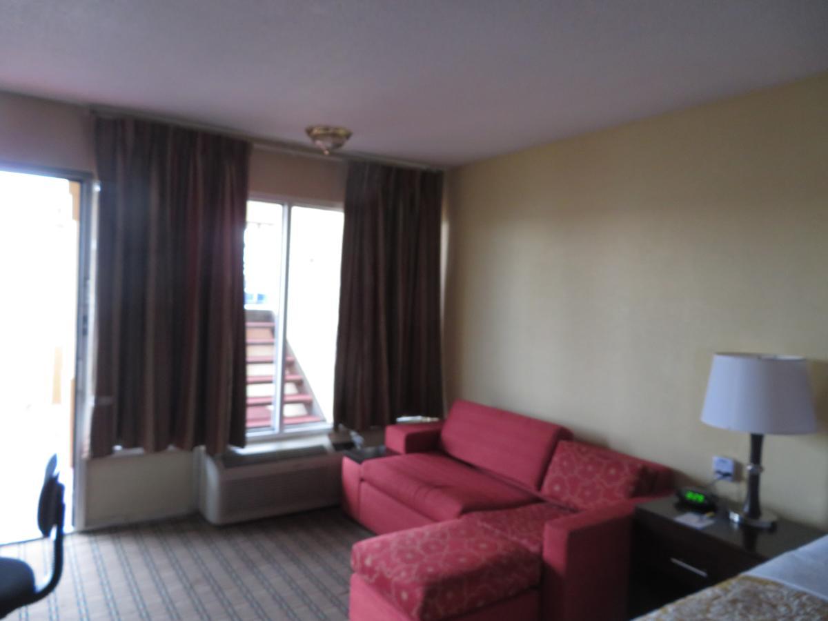Days Inn By Wyndham Blytheville Εξωτερικό φωτογραφία