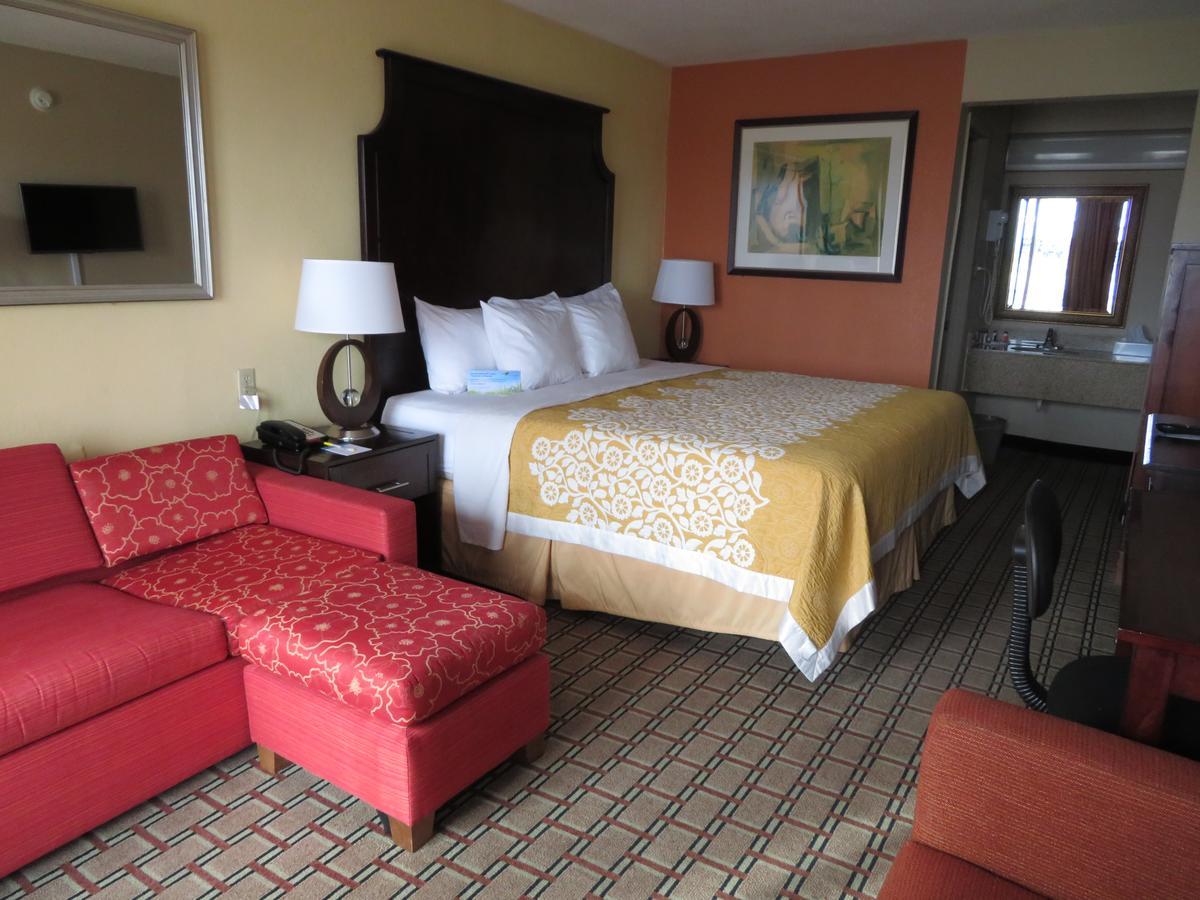Days Inn By Wyndham Blytheville Εξωτερικό φωτογραφία