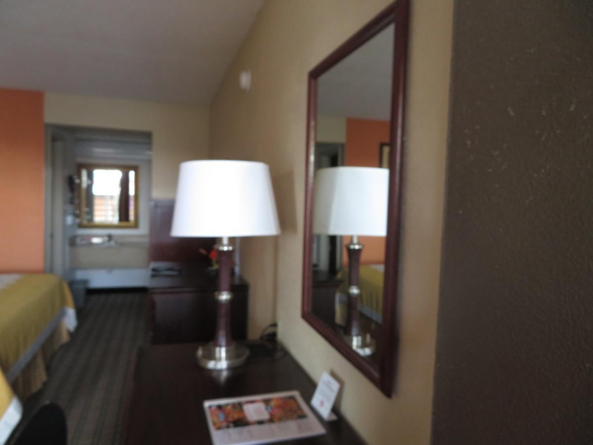 Days Inn By Wyndham Blytheville Εξωτερικό φωτογραφία